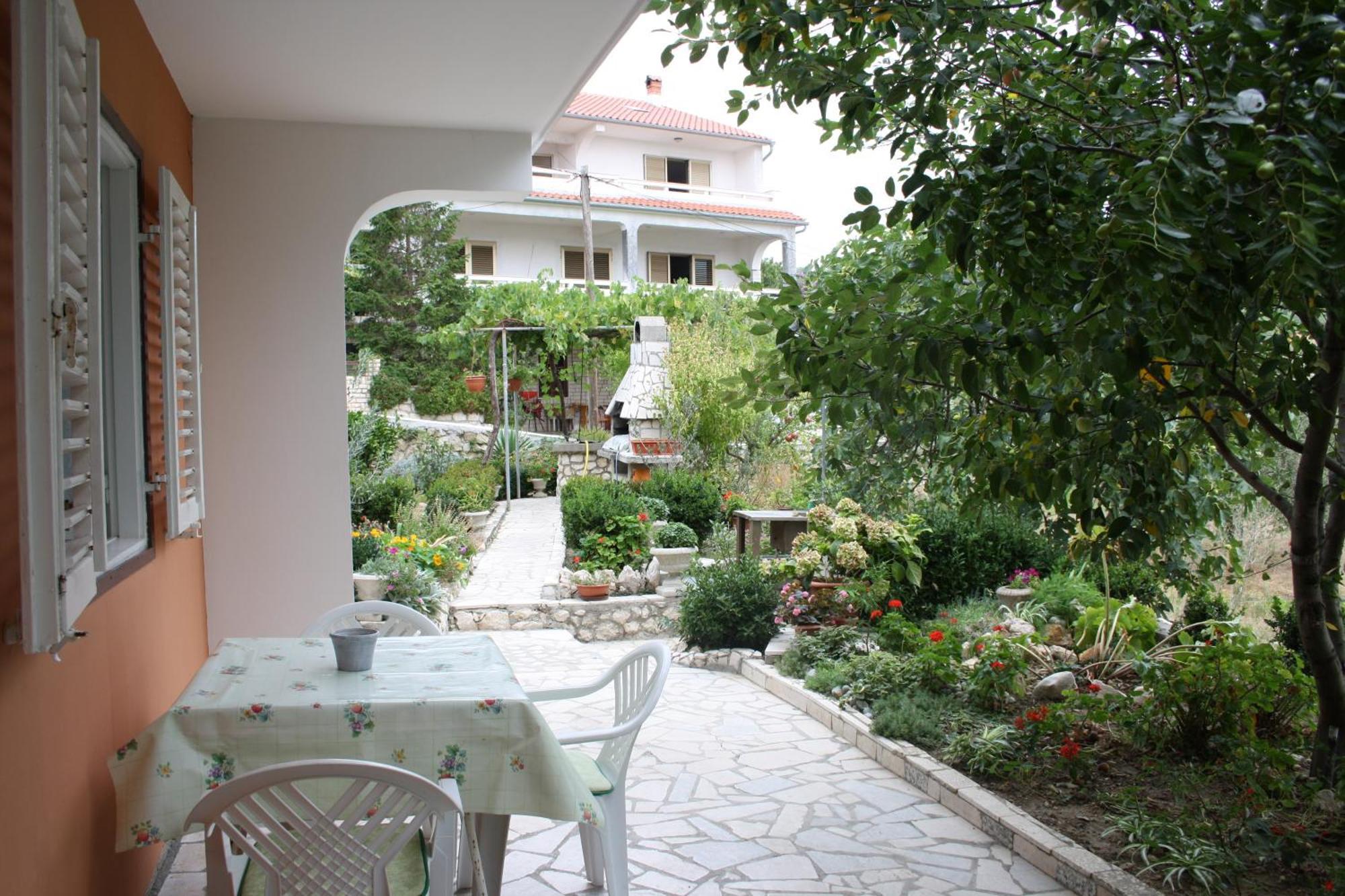 Apartments Sandra Palit Bagian luar foto