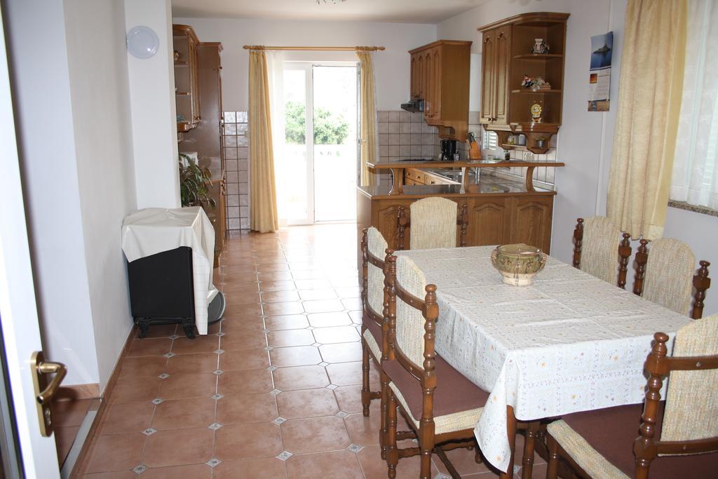 Apartments Sandra Palit Bagian luar foto